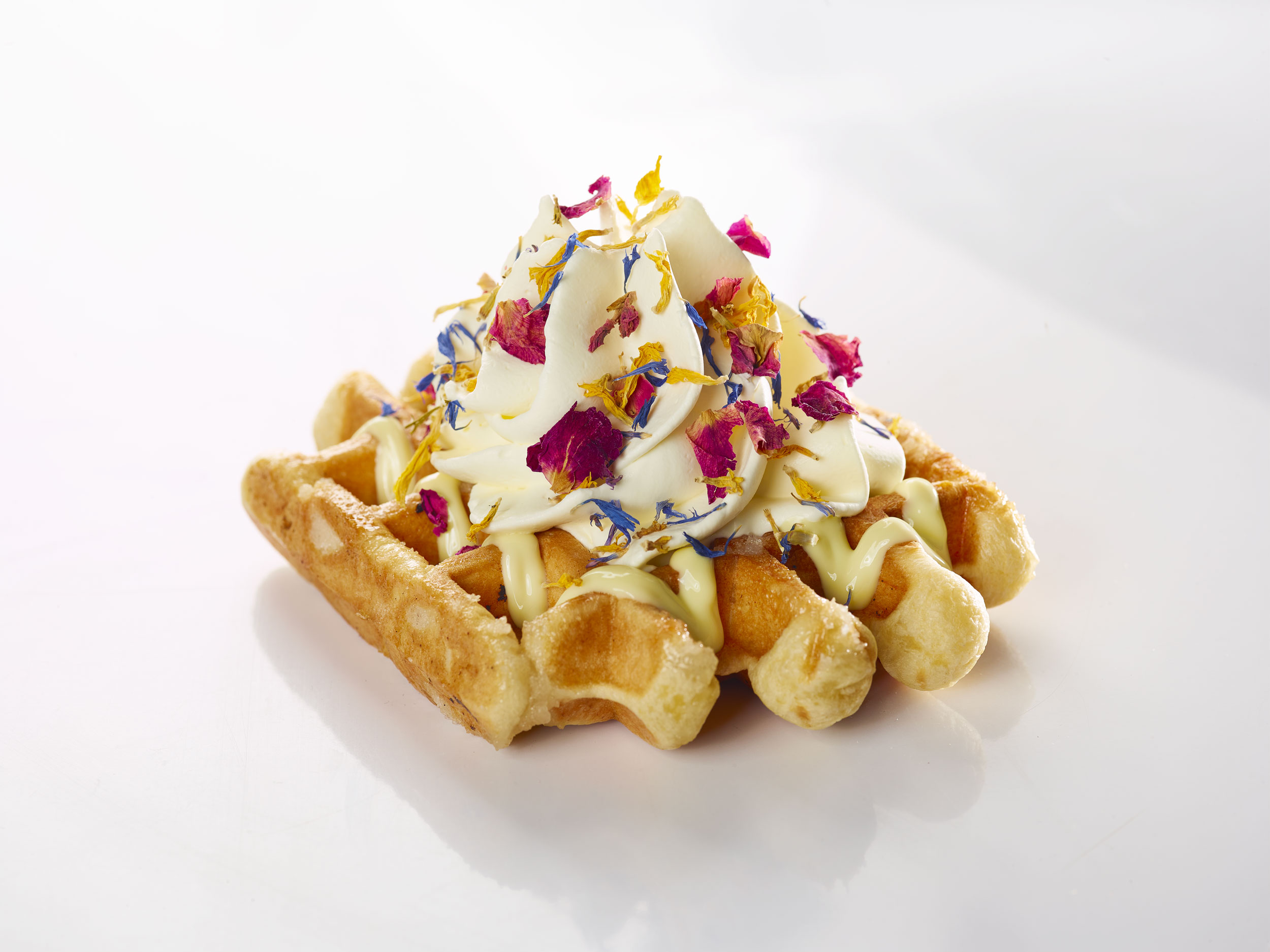 Accueillez le Printemps avec des Gaufres Gourmandes et Fraîches chez Waffle Factory